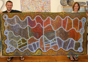 Shorty Jangala Robertson at Tali Aboriginal Art Gallery Sydney 